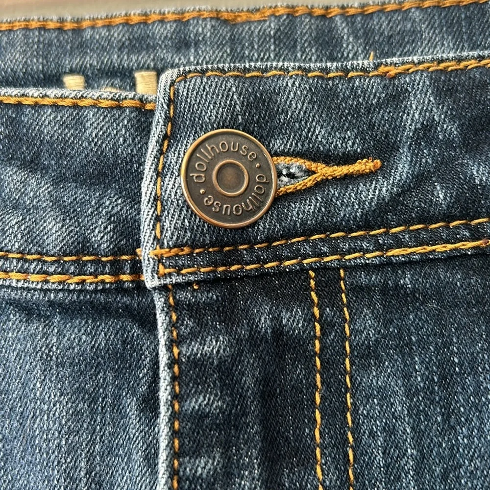 Vintage Y2K Dollhouse Embroidered Jean‎ Shorts Size 10